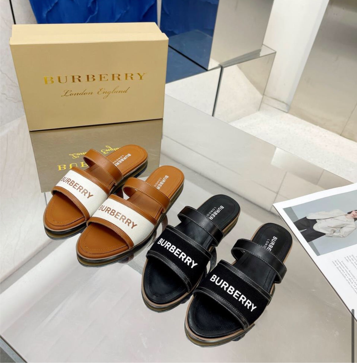 Burberry woman sandal