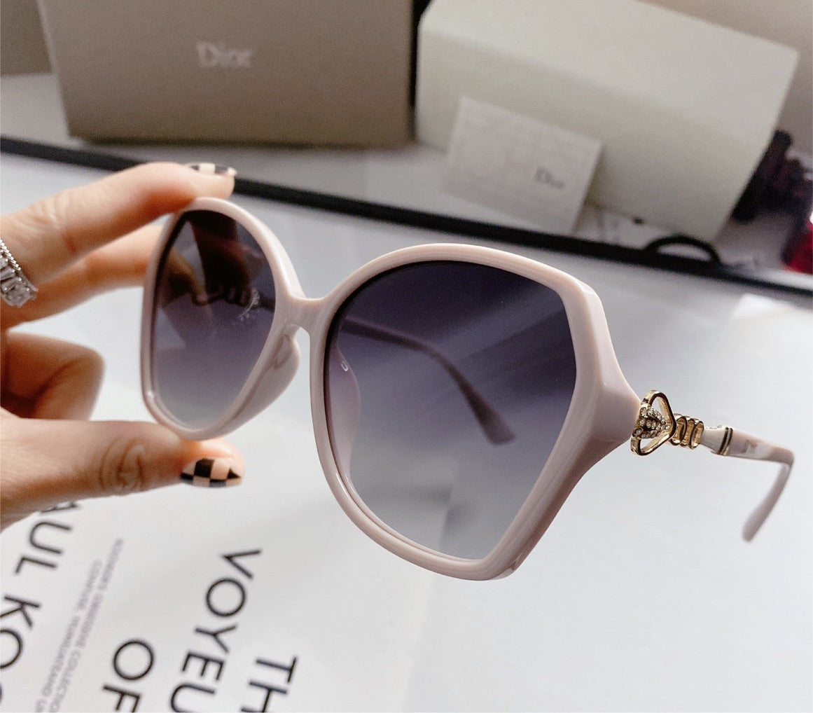 Gucci new sunglasses