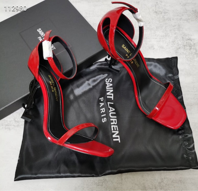 Red YSL woman shoes