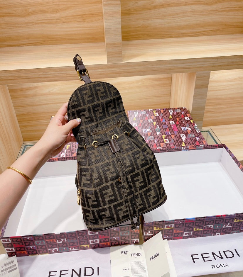 Fendi 2021 new woman backpack