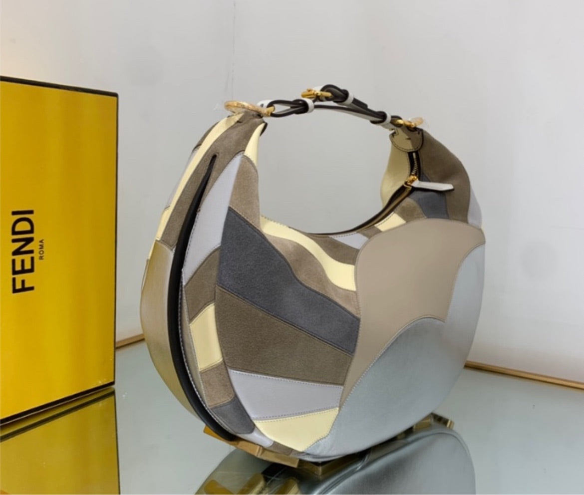 Fendi woman shoulder handbag