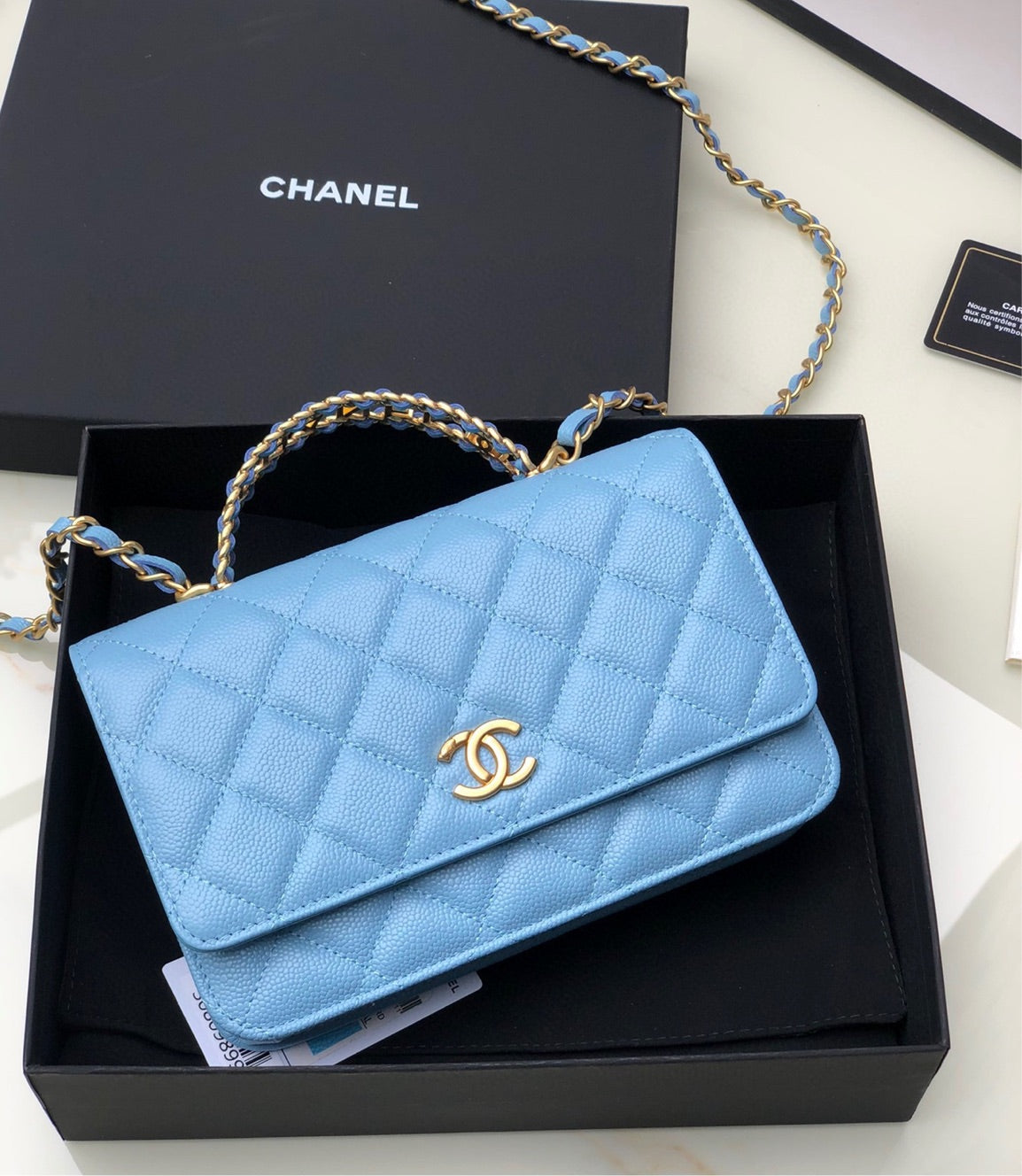 Light blue Chanel shoulder handbag