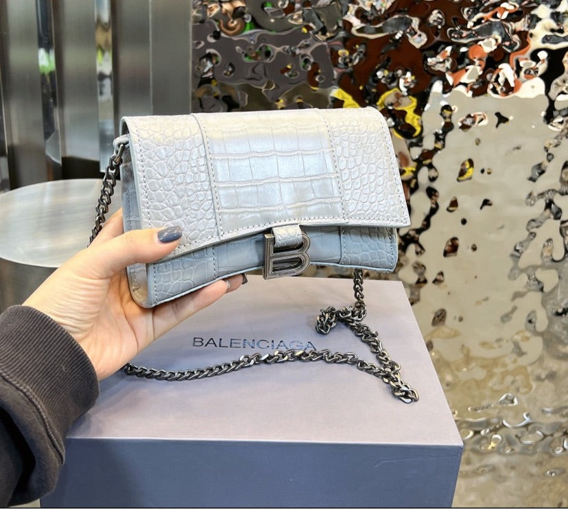 Balenciaga woman shoulder handbag