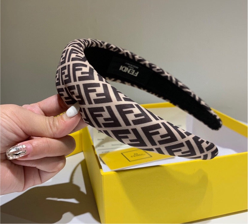 Fendi woman headband