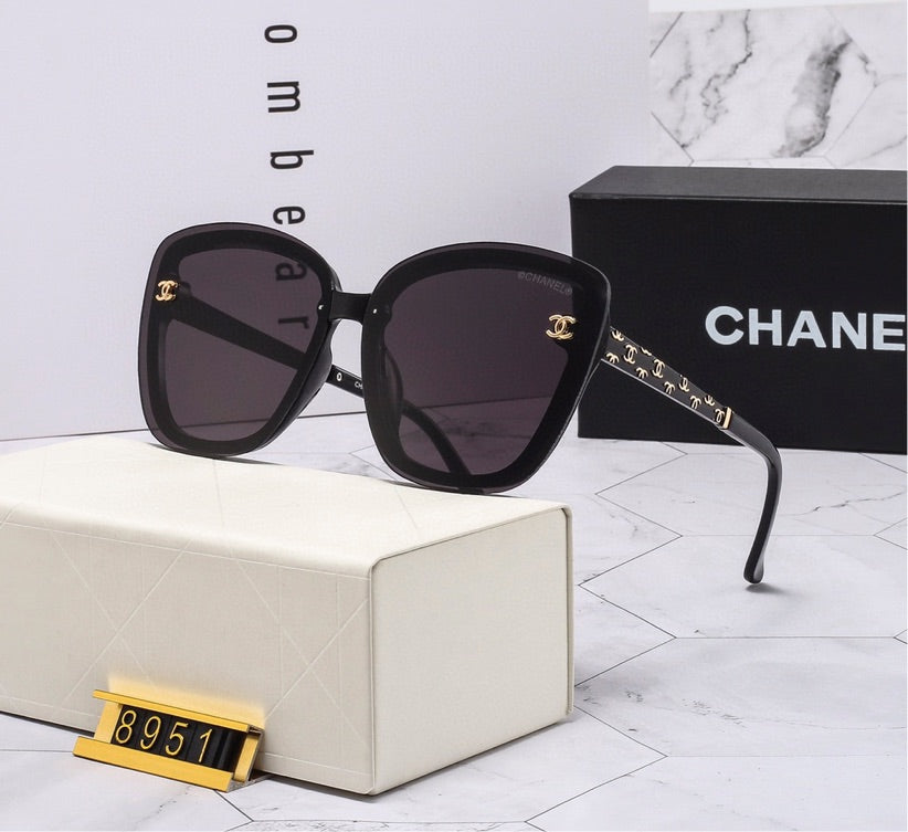 Chanel woman sunglasses