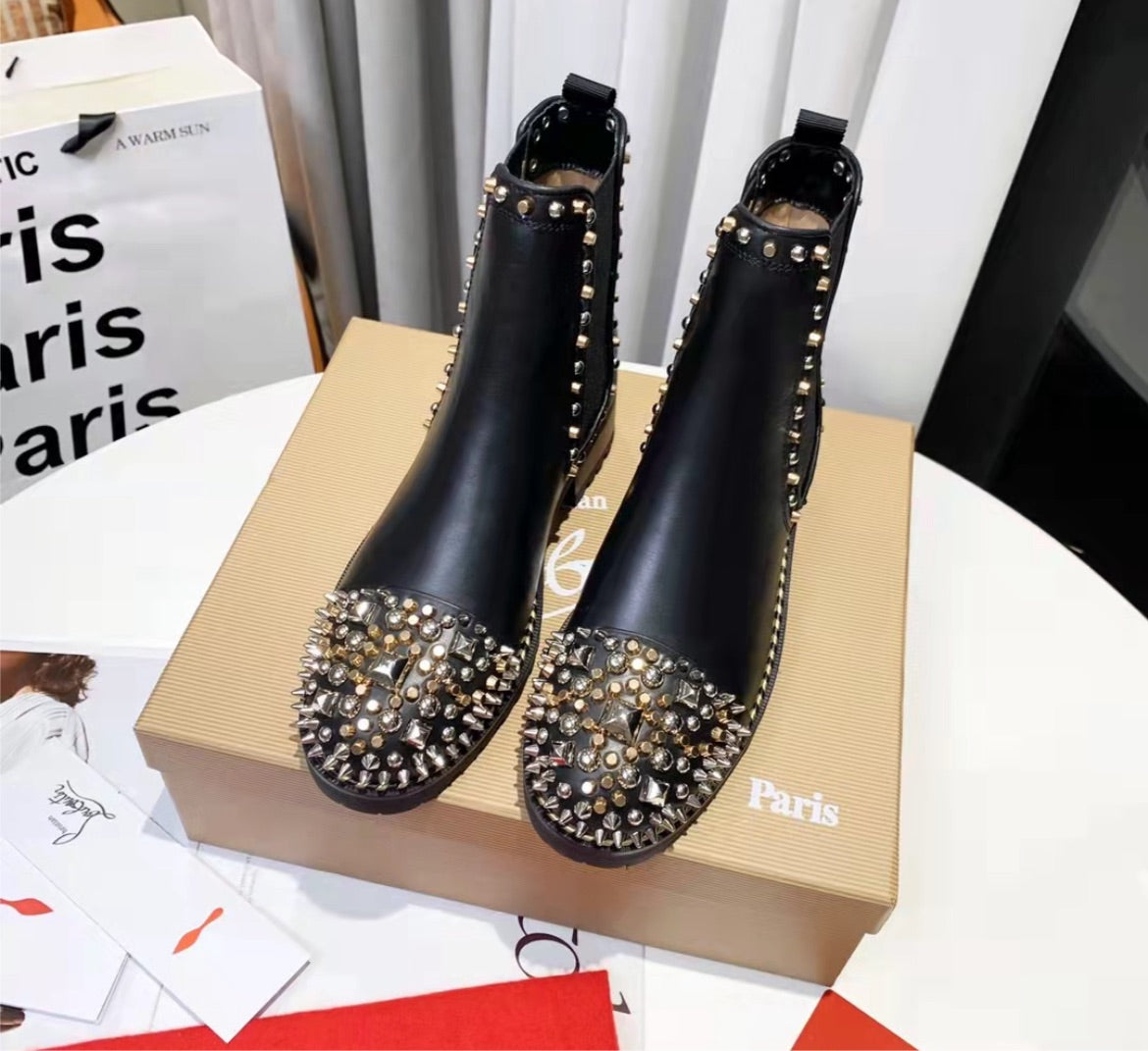 New red bottom woman boots