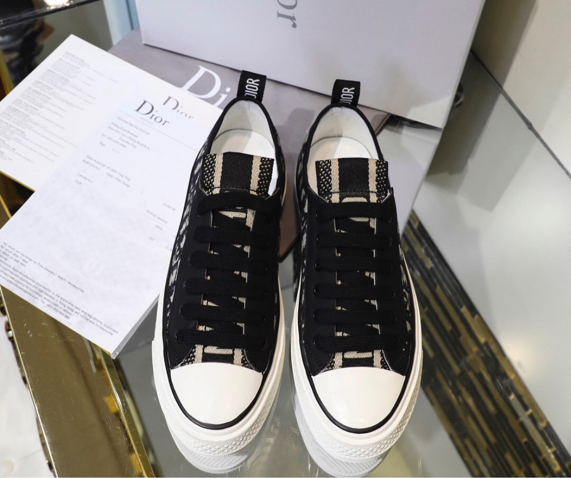 New Dior low cut sneaker