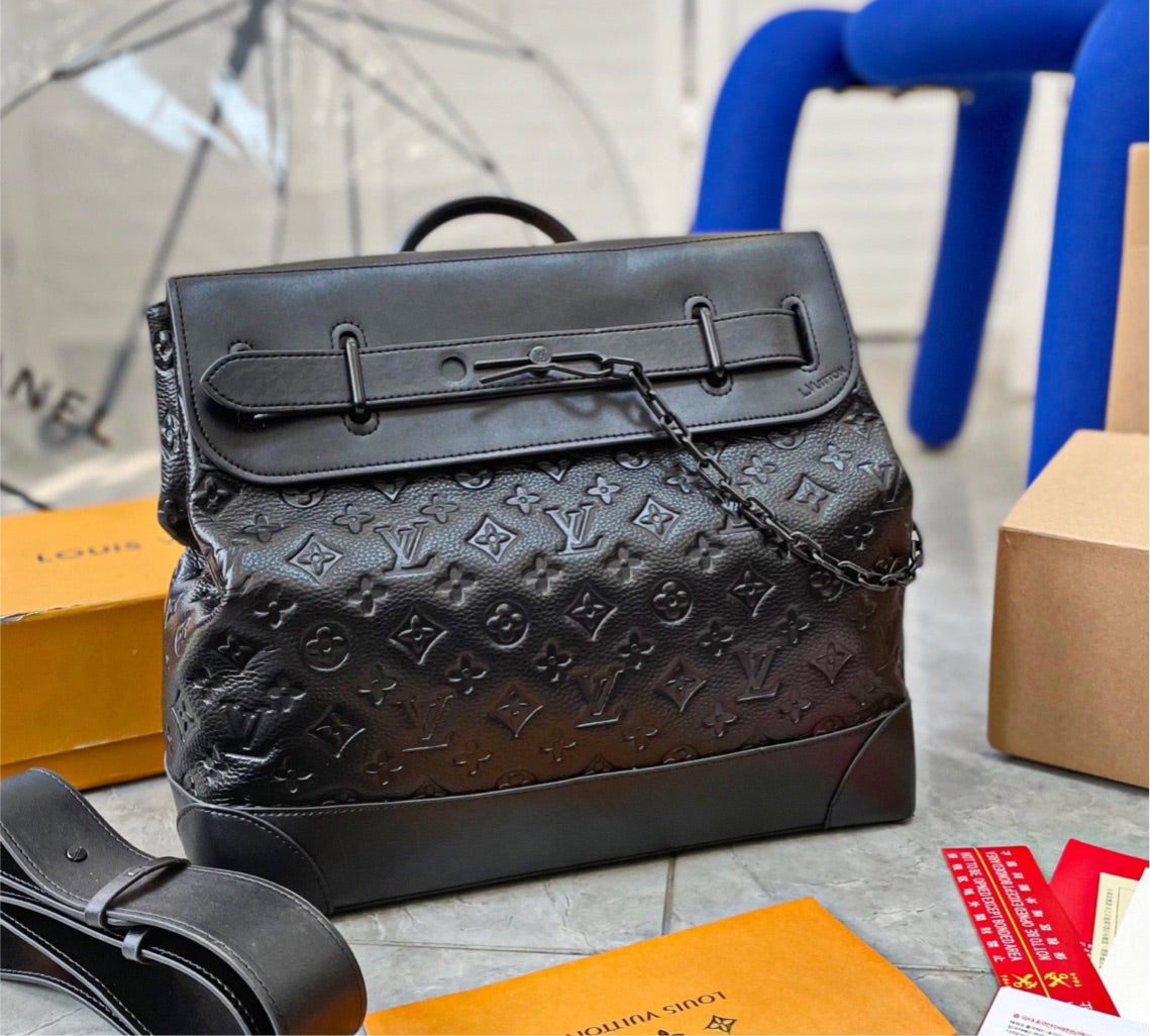 all Black LV woman shoulder handbag