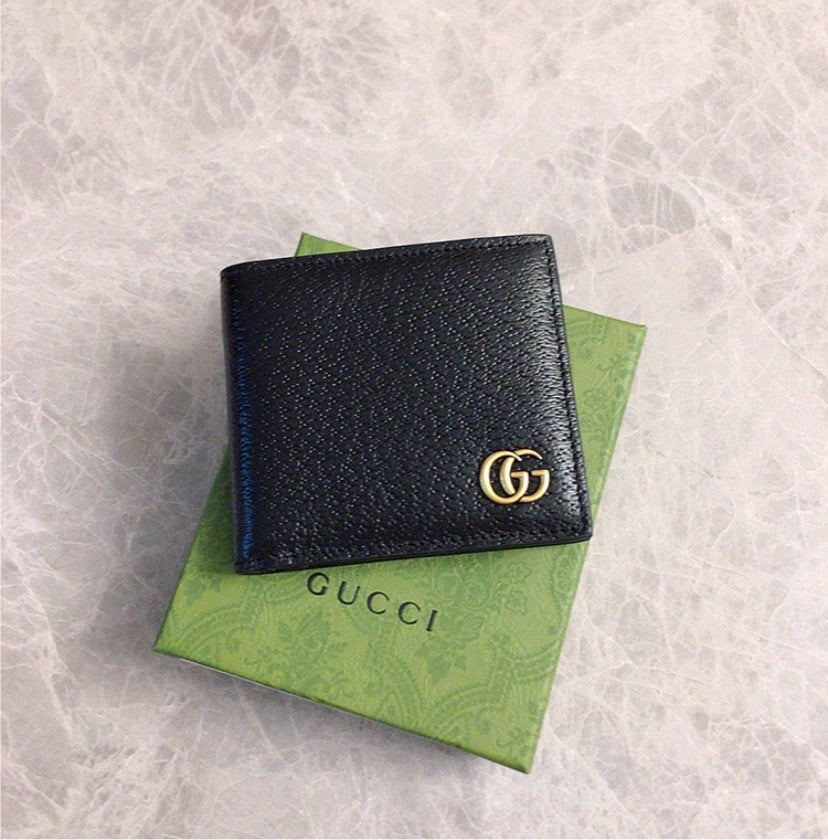 Black Gucci wallet