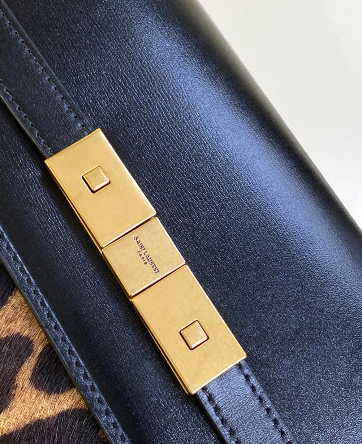 Saint Laurent leopard woman handbag