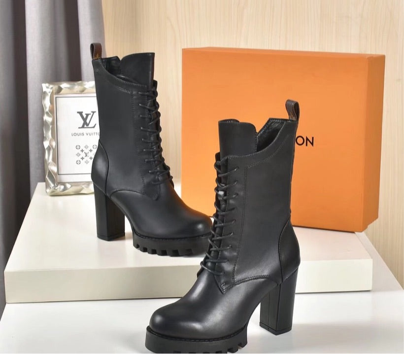 LV woman Boots