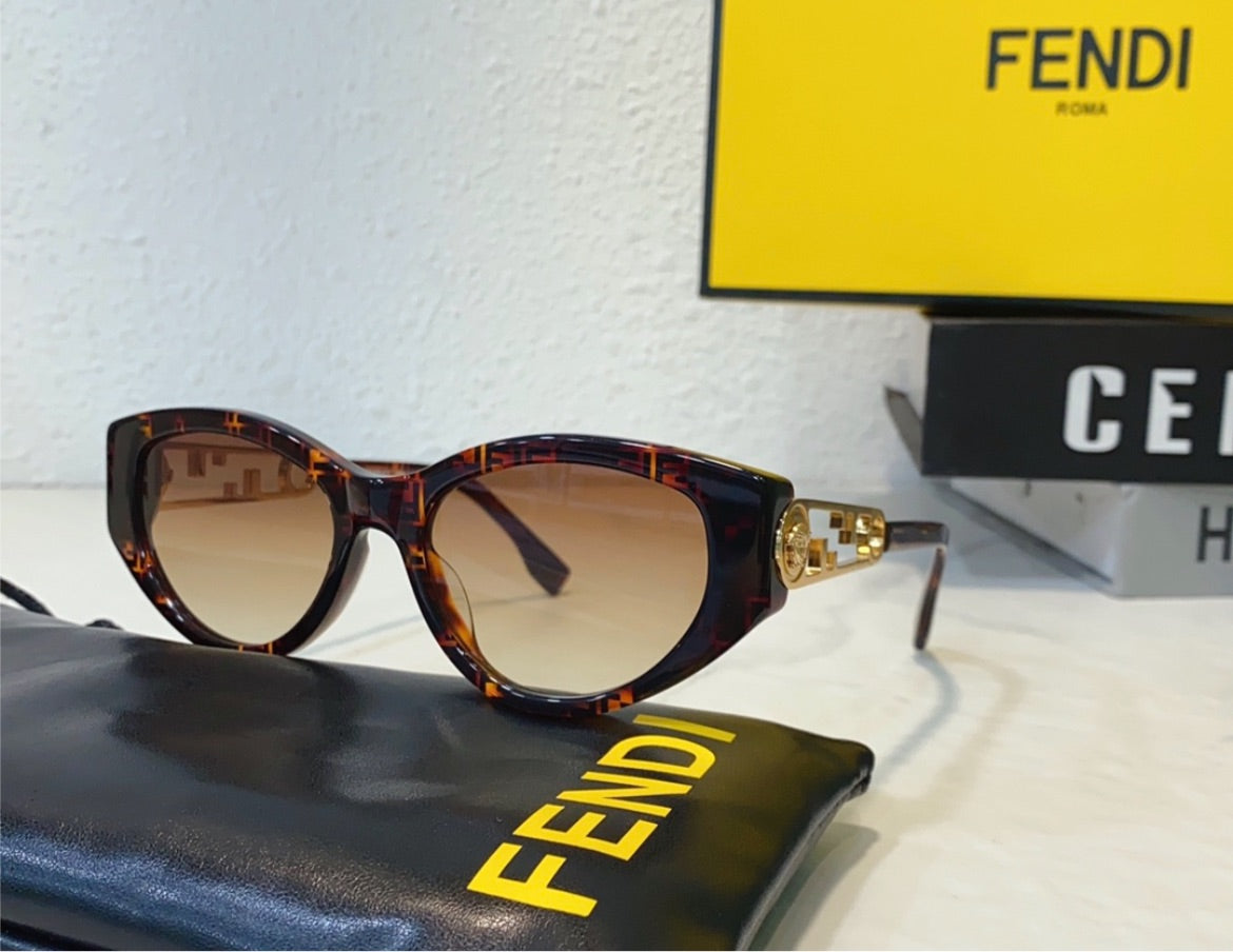 New Fendi woman eyewear