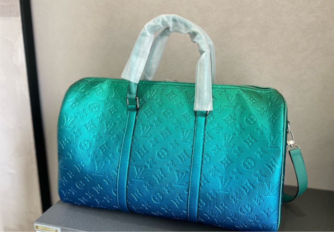 Large LV new travel/duffel bag