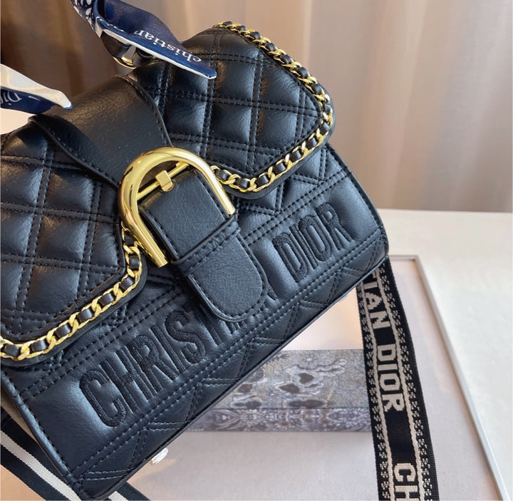 Dior woman shoulder handbag