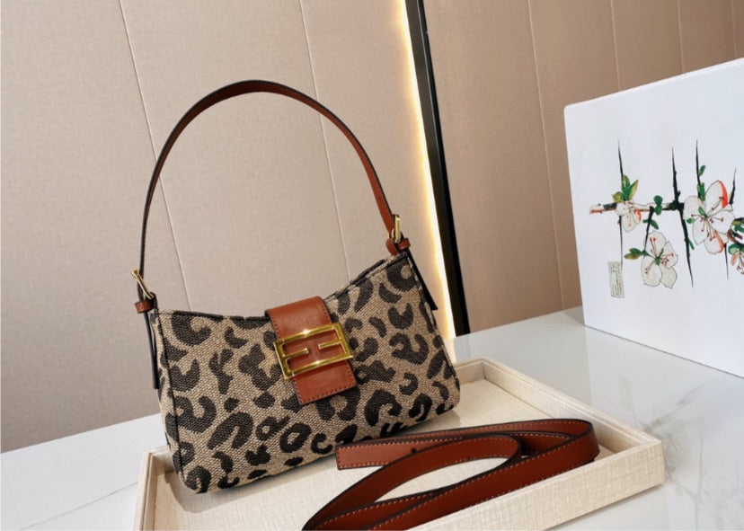 Fendi woman Handbag