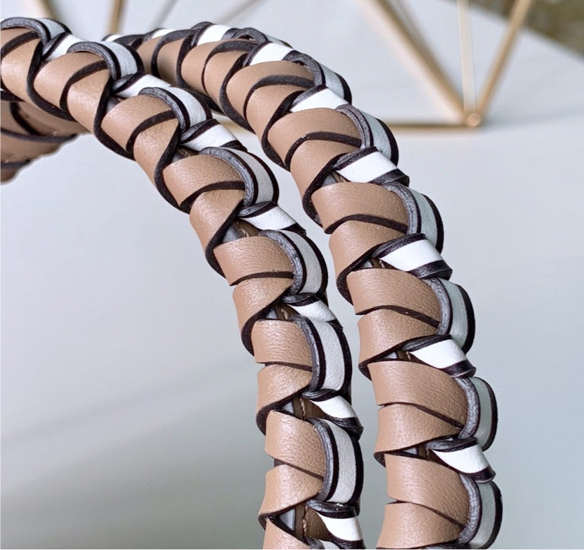 New LV woman handbag