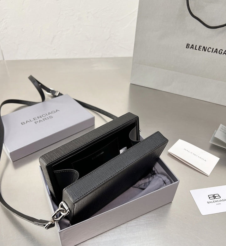 Balenciaga woman shoulder handbag