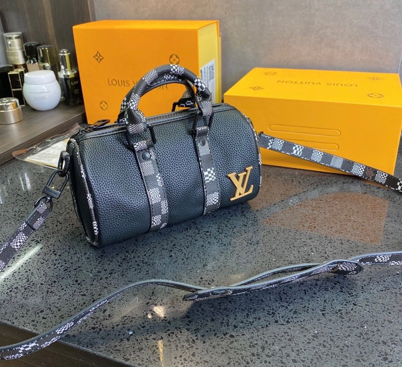 New LV Leather Woman shoulder Handbag