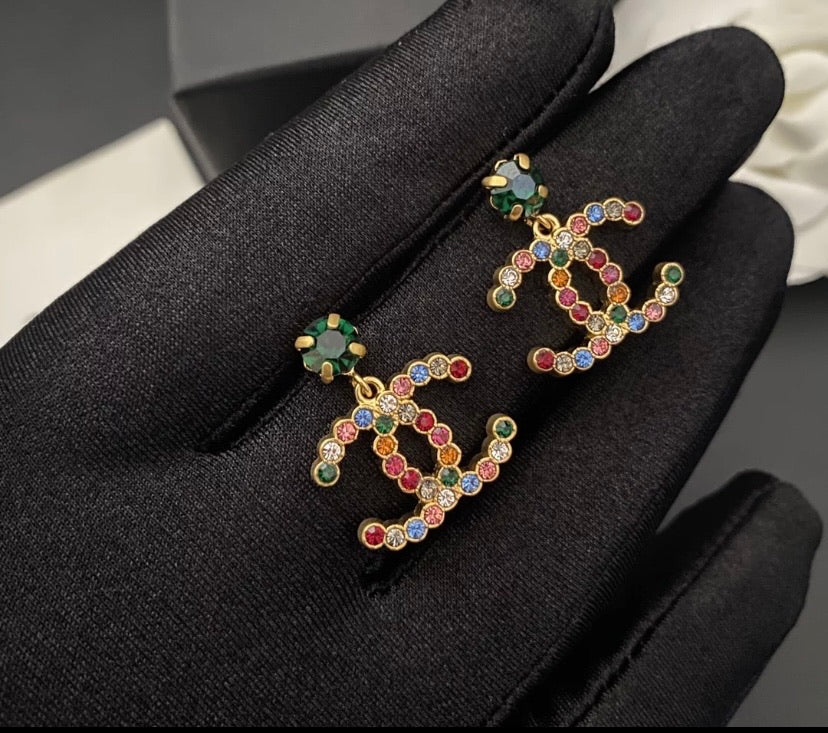 Chanel ladies earrings