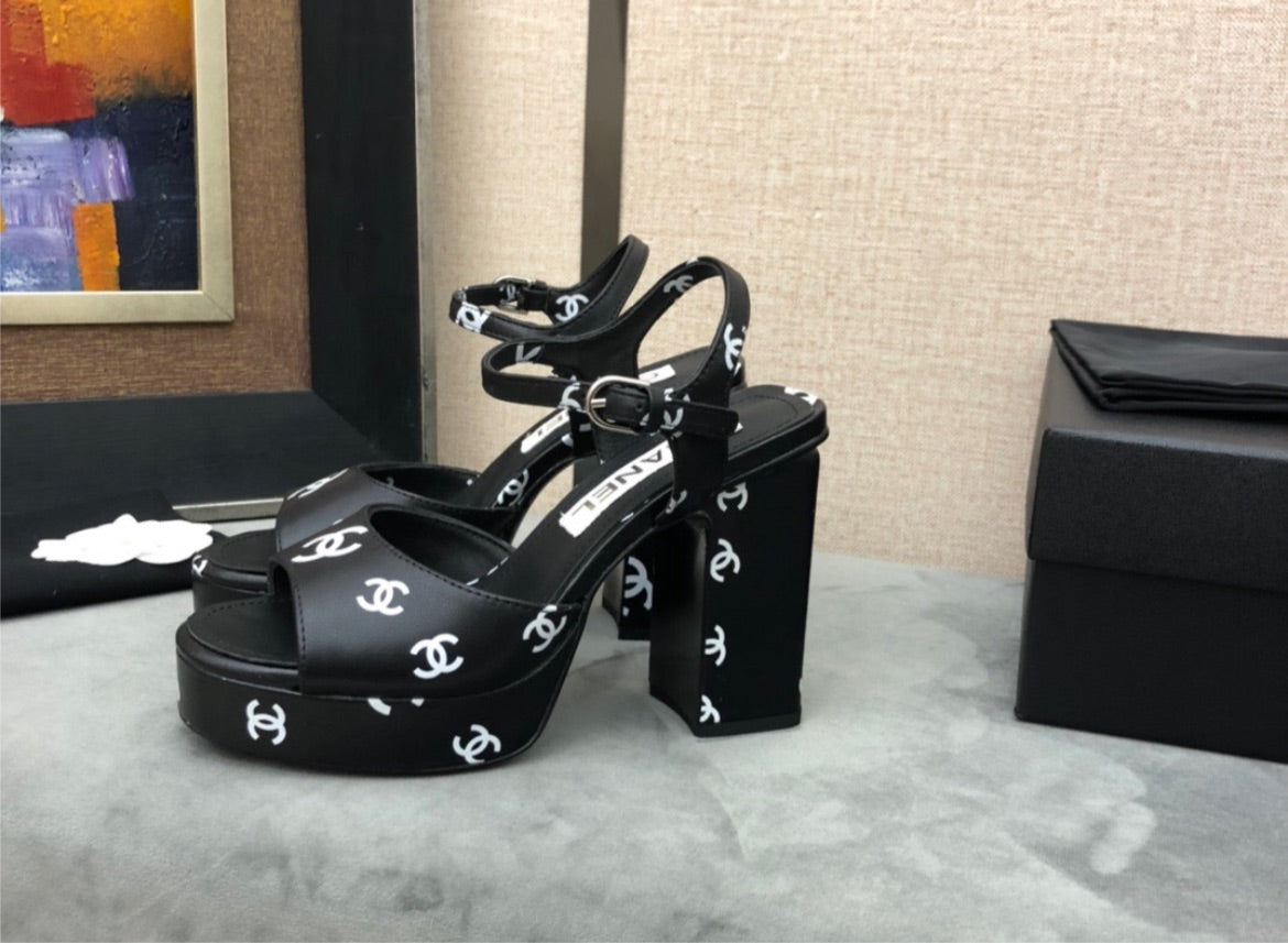 Chanel woman heel