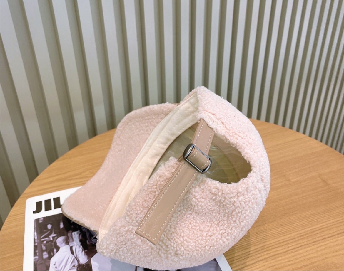 New Balenciaga woman hat