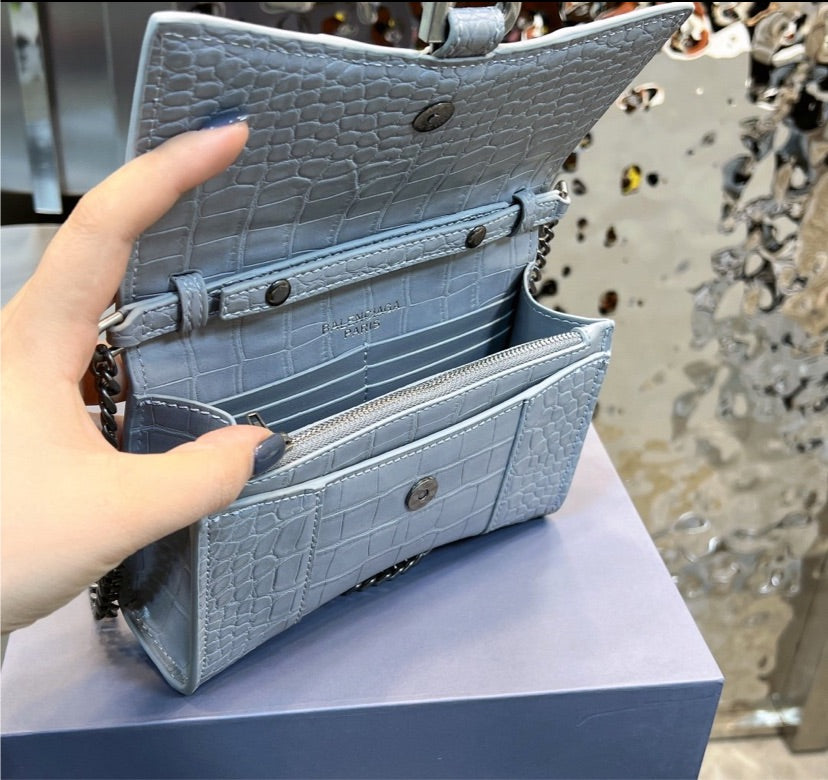 Balenciaga woman shoulder handbag