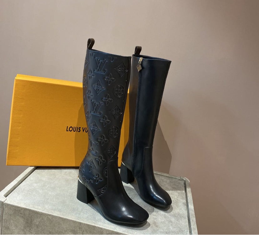 LV woman Boots