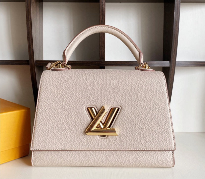 Leather LV woman handbag