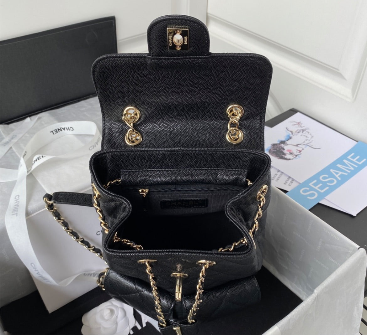 New woman Chanel shoulder backpack