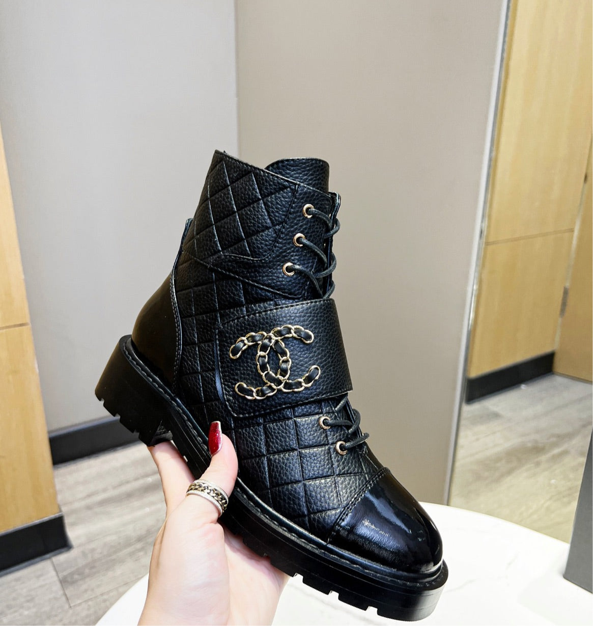 Woman Chanel new boots