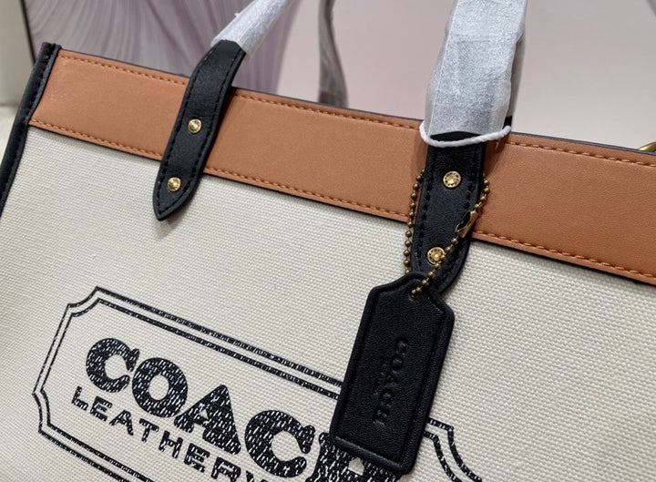COACH  Tote ladies Handbag