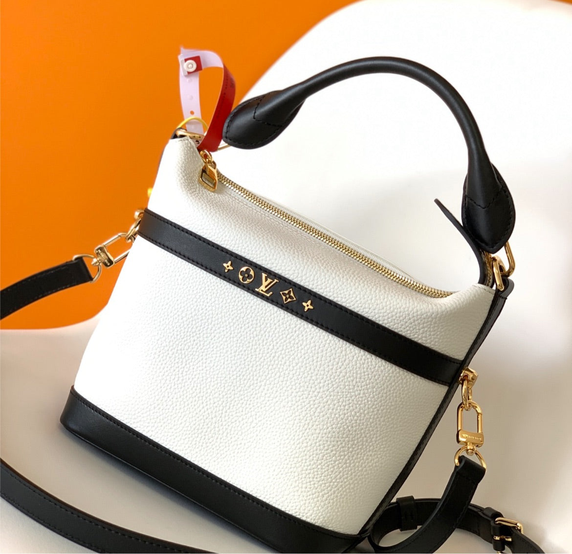 New leather woman LV shoulder handbag