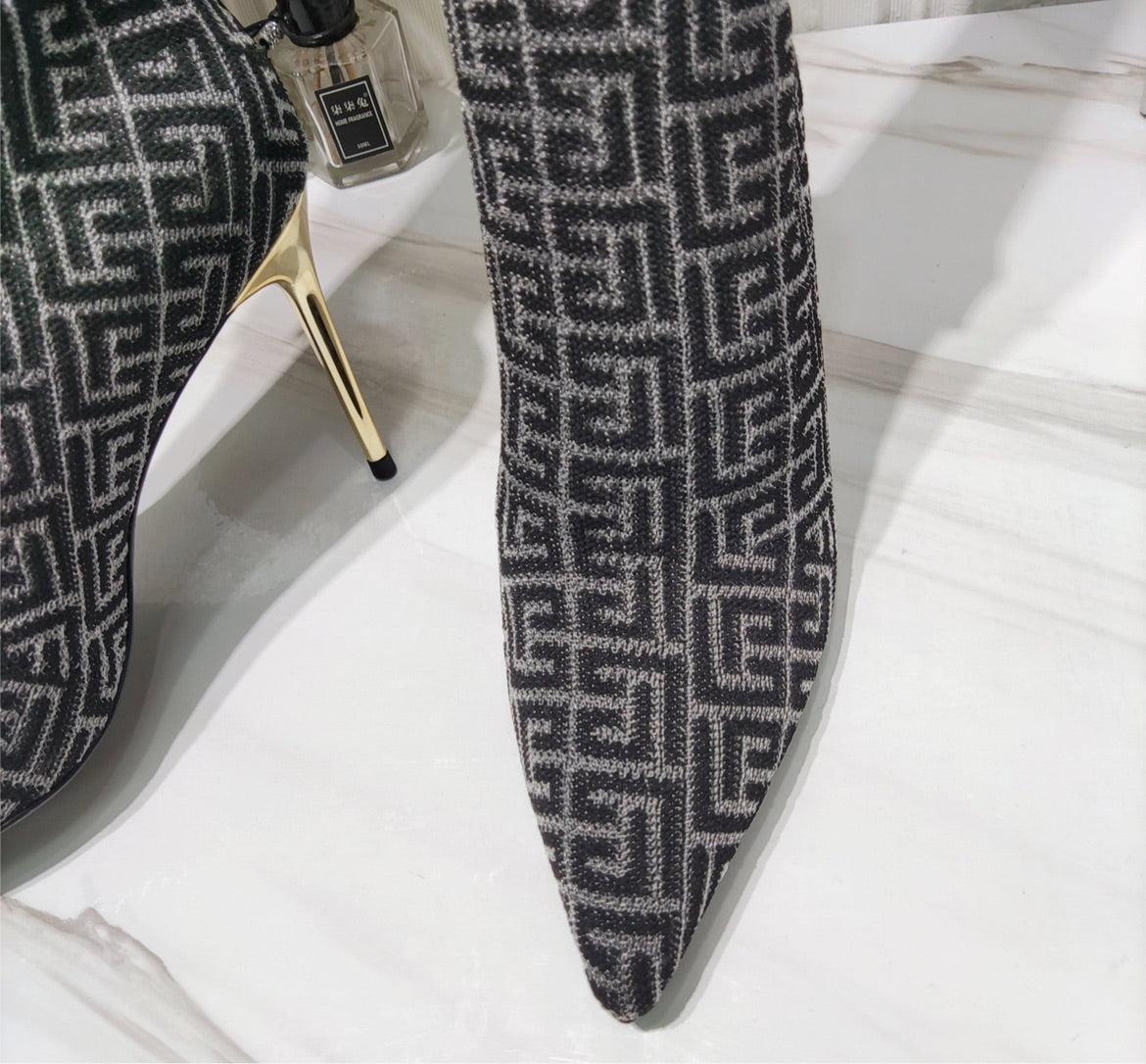 New 2022 Balmain woman boots