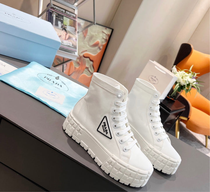 New Prada woman sneaker