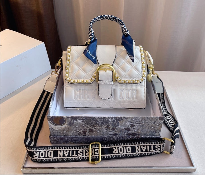 Dior woman shoulder handbag