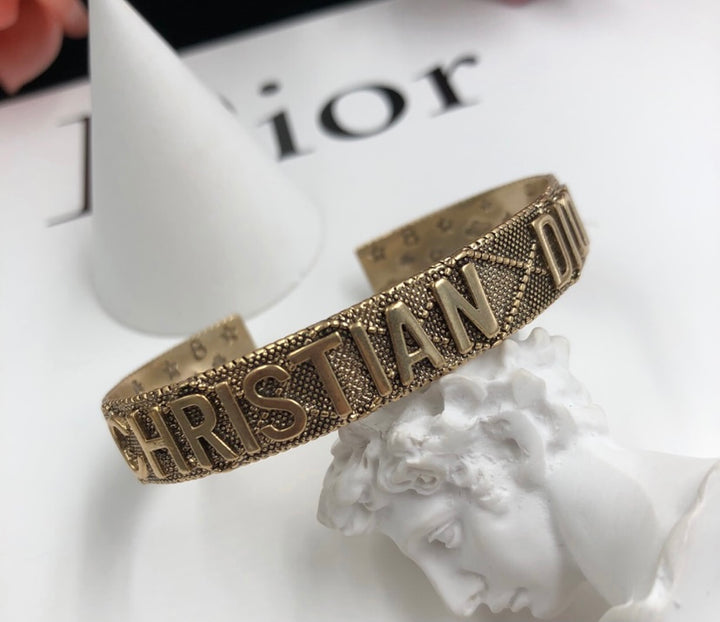 Woman DIOR bracelet