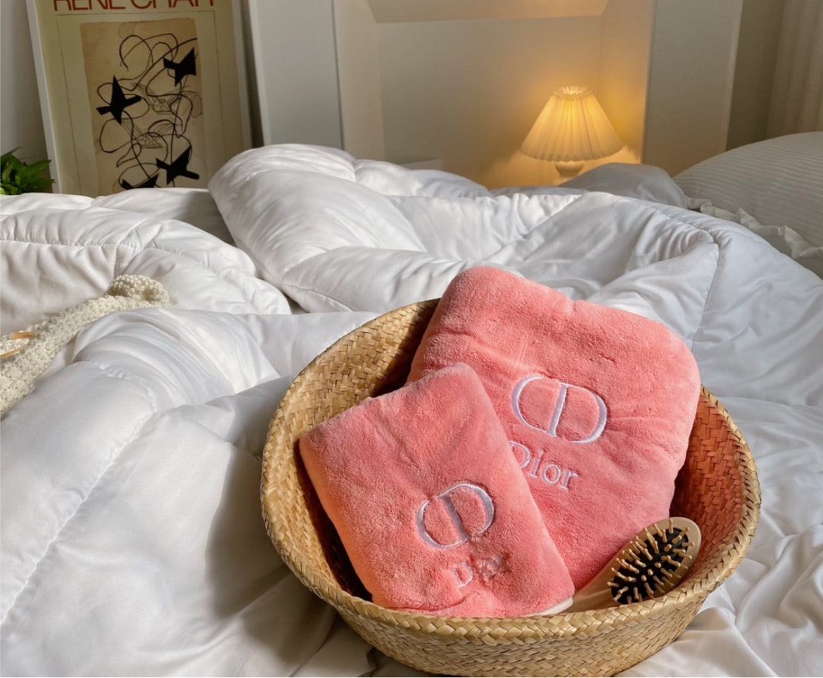 Dior Towels