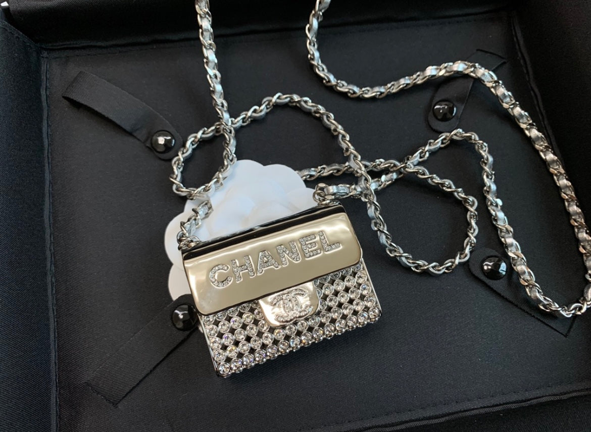 Diamond stud small shoulder handbag