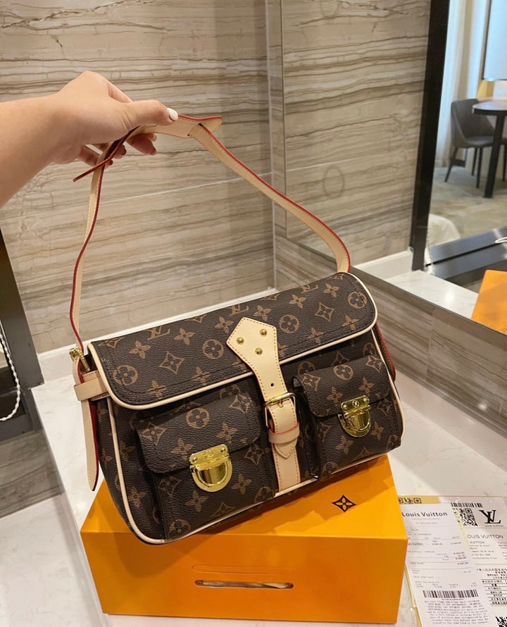 LV woman new Handbag