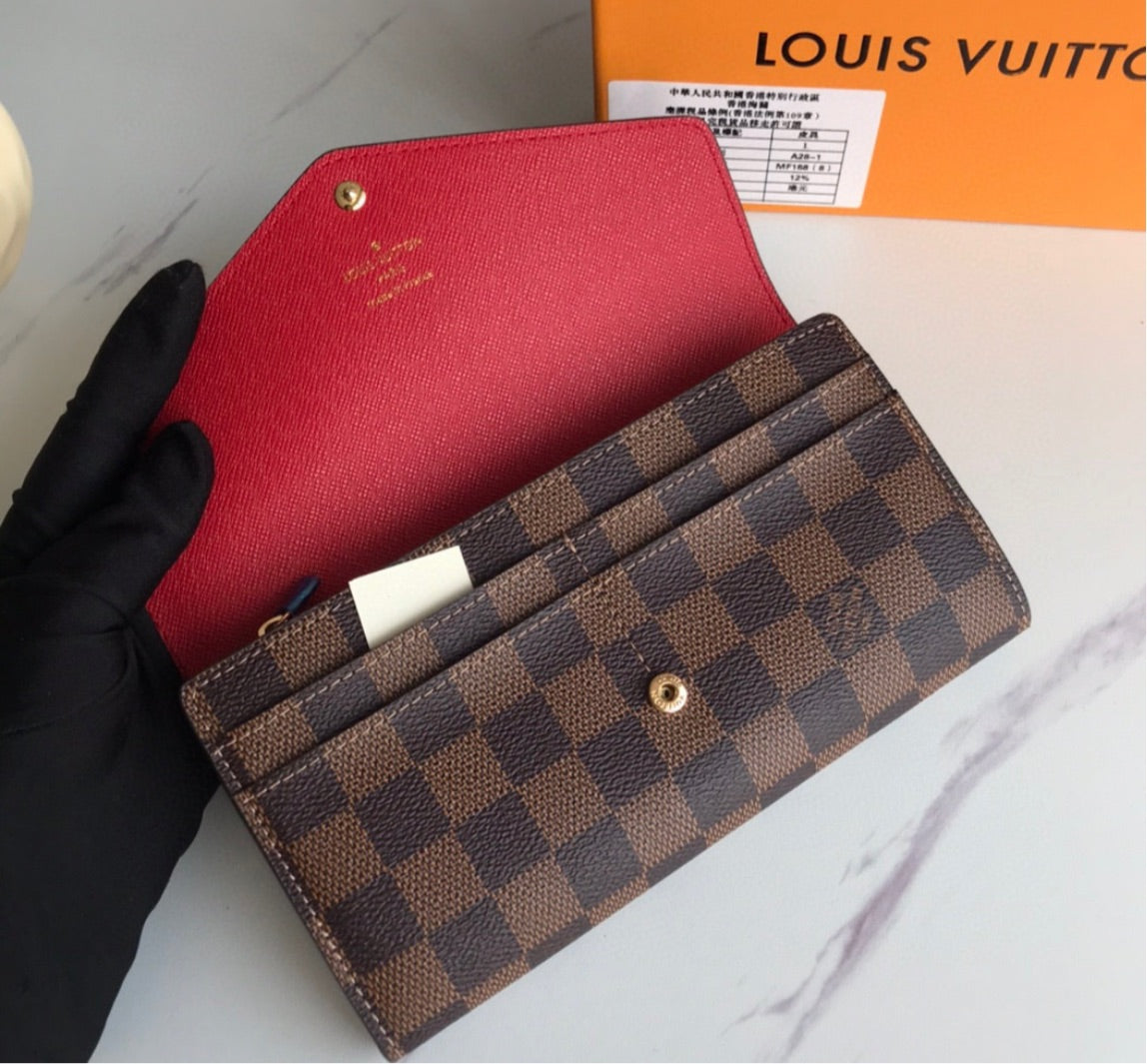LV new wallet