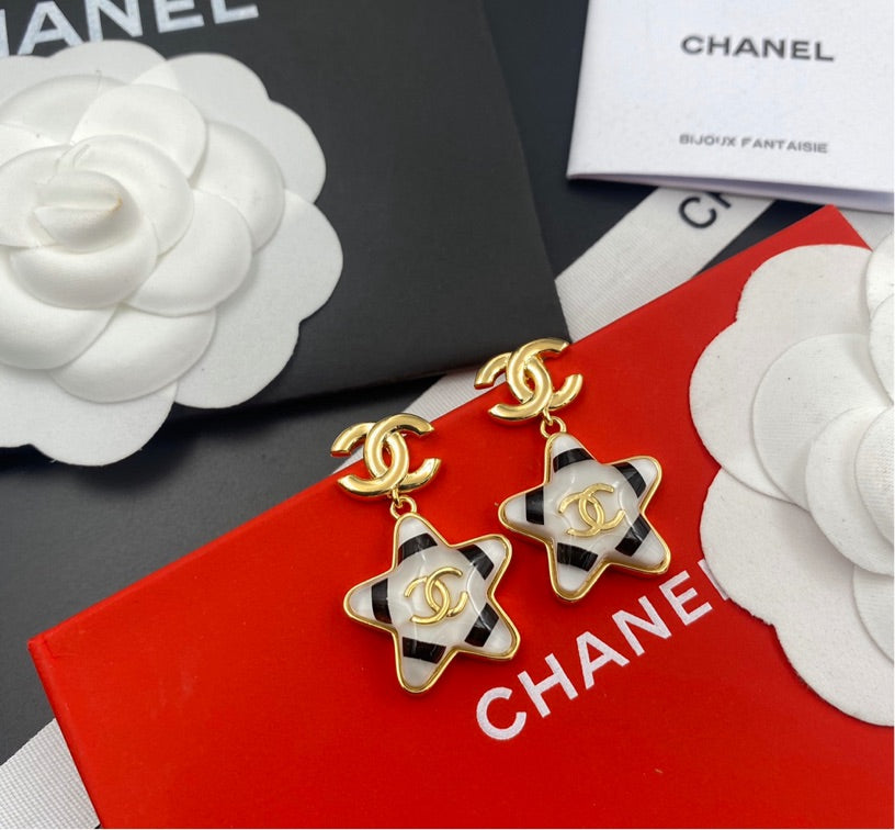 Woman Chanel earrings