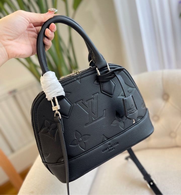 Black LV woman shoulder handbag