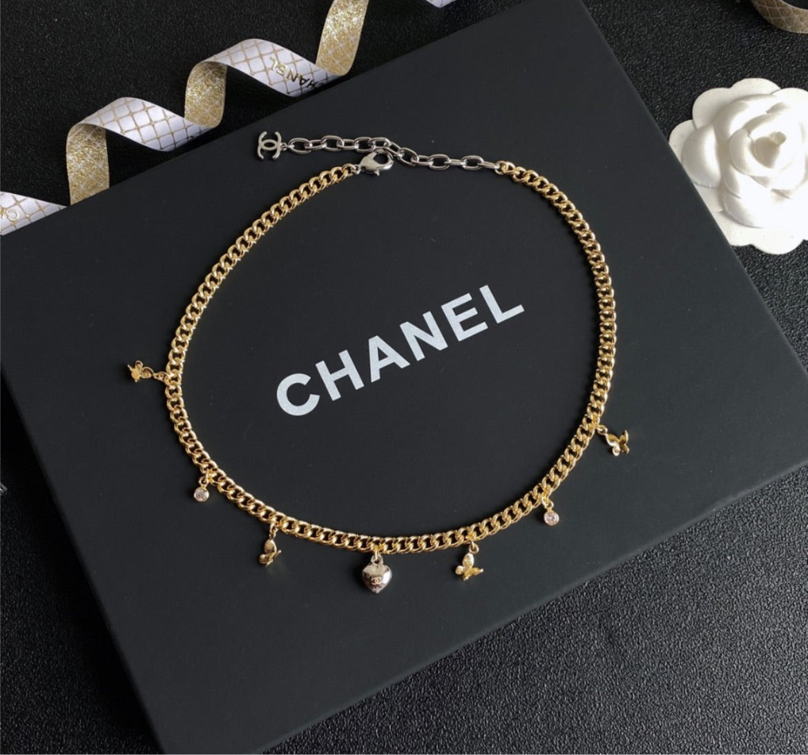 New woman Chanel choker/ necklace