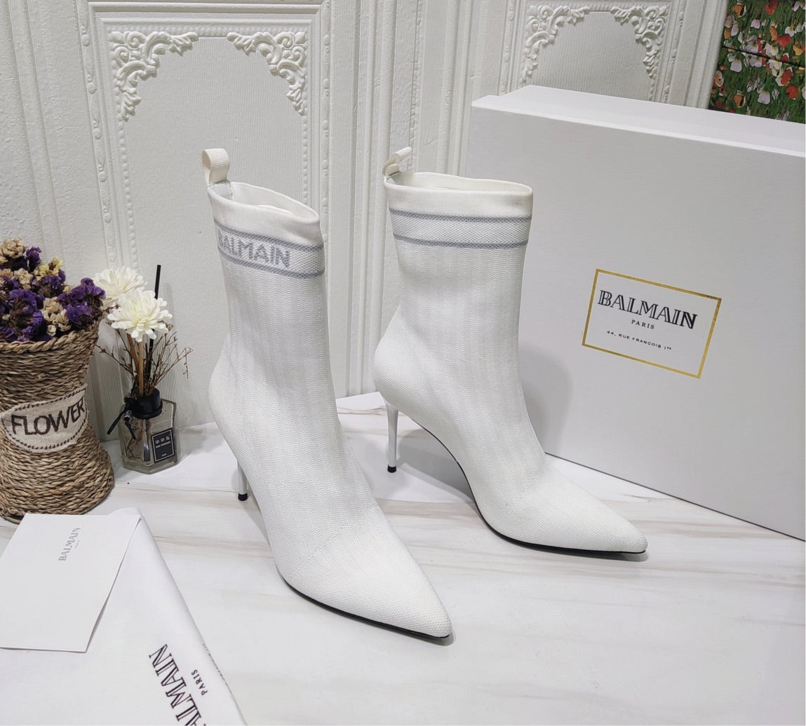White Balmain woman boots