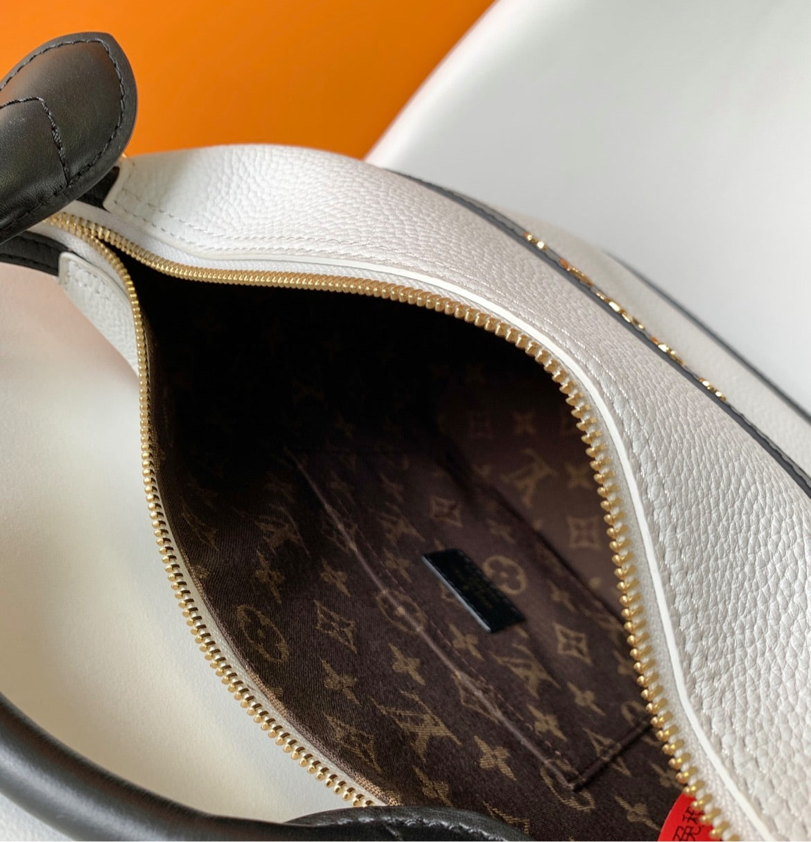 New leather woman LV shoulder handbag