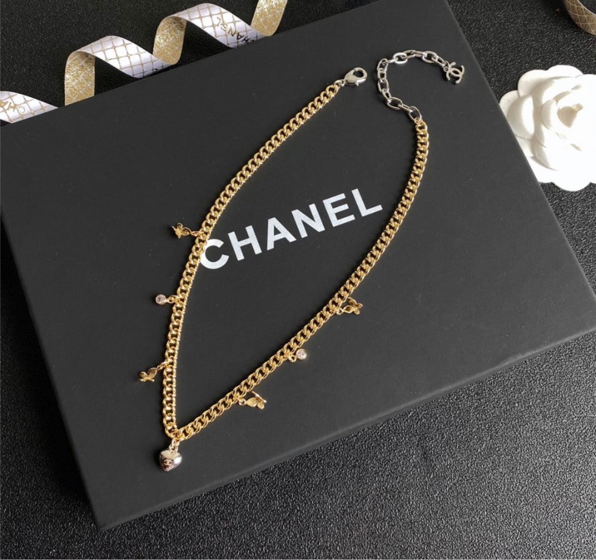 New woman Chanel choker/ necklace