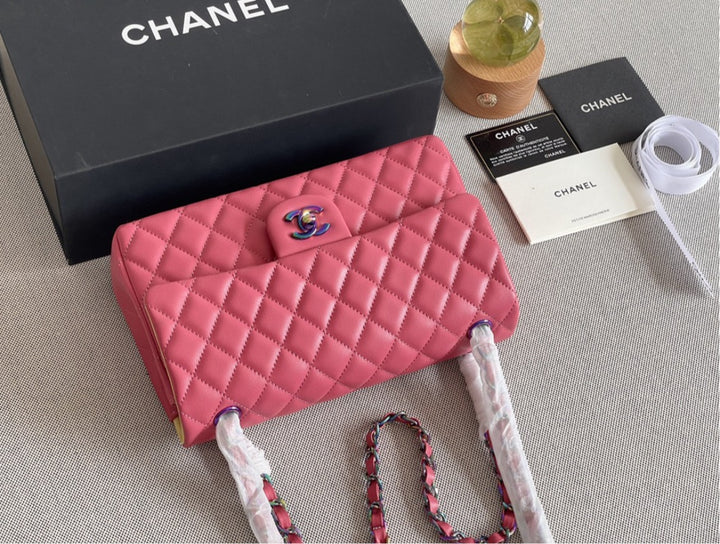 New Chanel woman shoulder handbag