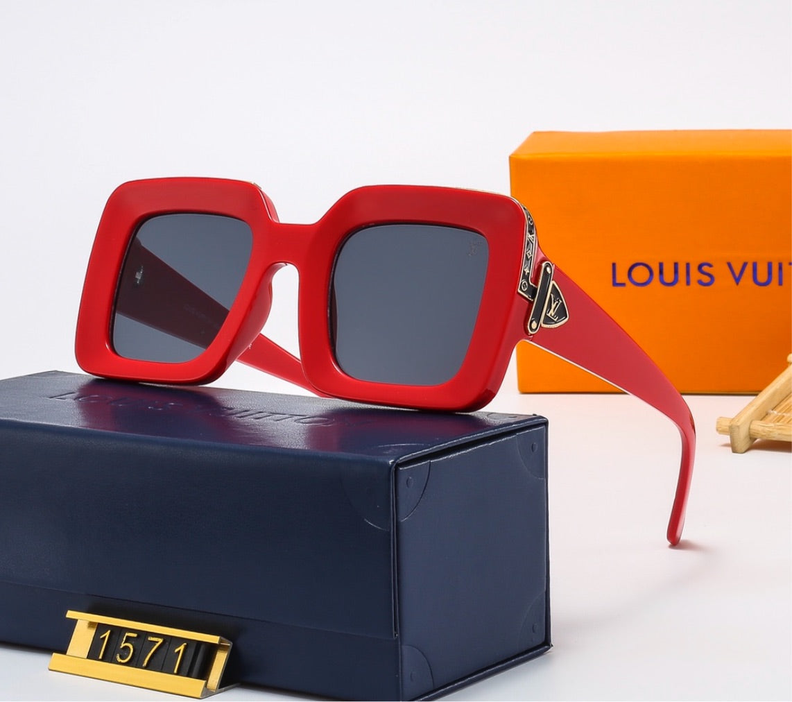 New LV woman sunglasses