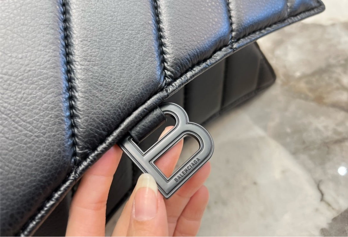 Woman Balenciaga shoulder handbag