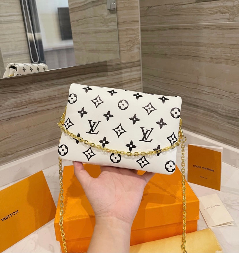 LV woman shoulder handbag
